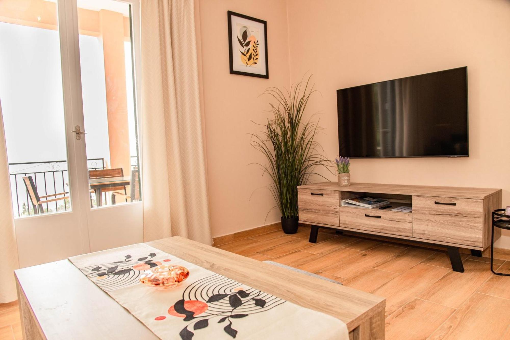 Amalia Complex Appartement Nisaki  Buitenkant foto